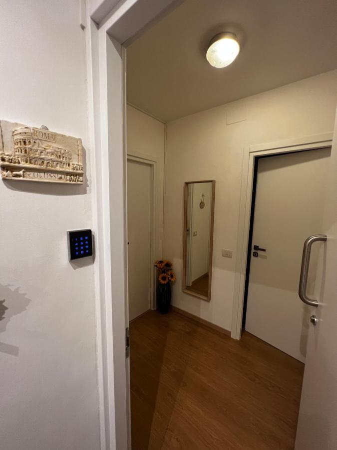 Roma Vatican'S Room Ngoại thất bức ảnh
